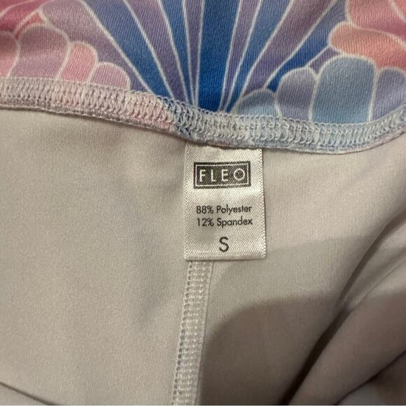 Fleo Pink, Blue & Purple Mermaid Shell Print Low Rise Activewear Shorts Sz S - Picture 4 of 9